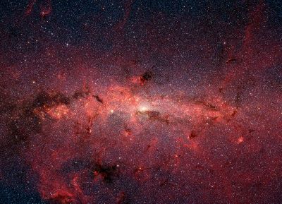 Ядро Млечного Пути в инфракрасном диапазоне (image credit: Spitzer)